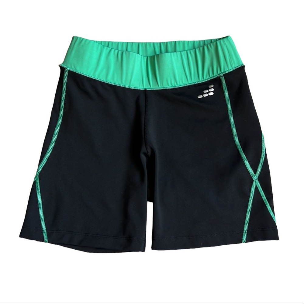 BCG Dark Gray and Green Compression Active Shorts Inseam 5" Size‎ Small